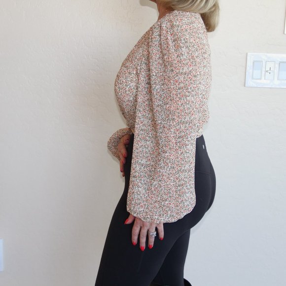 Minkpink Lydia Twist Plisse Long-Sleeve Blouse Size XS - Picture 5 of 12